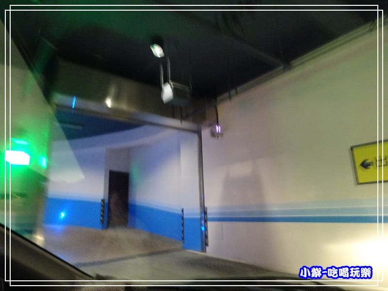 星動銀河-地下停車場0.jpg 星動銀河-地下停車場0.jpg