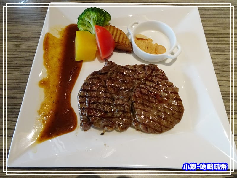 慢烤沙朗牛排 (3)51.jpg 慢烤沙朗牛排 (3)51.jpg