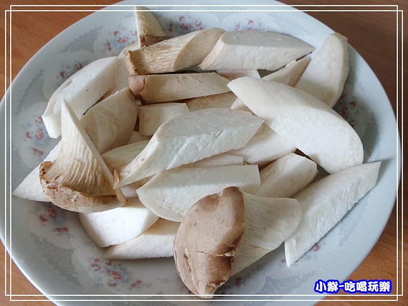 三杯杏鮑菇 (5)9.jpg 三杯杏鮑菇 (5)9.jpg