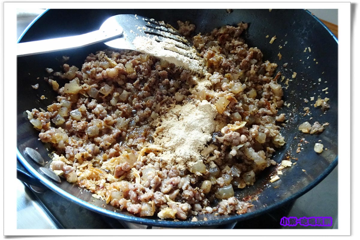 黑胡椒肉燥11.jpg