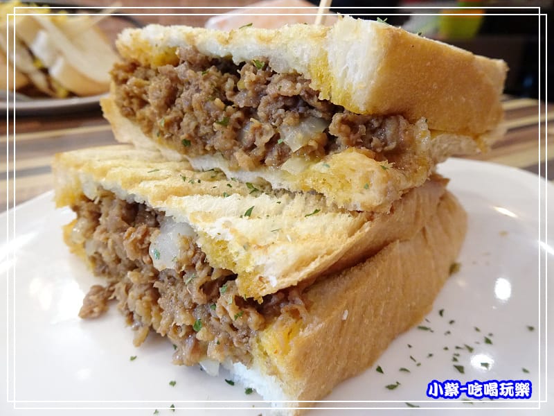 費城牛肉三明治 (3)45.jpg 費城牛肉三明治 (3)45.jpg