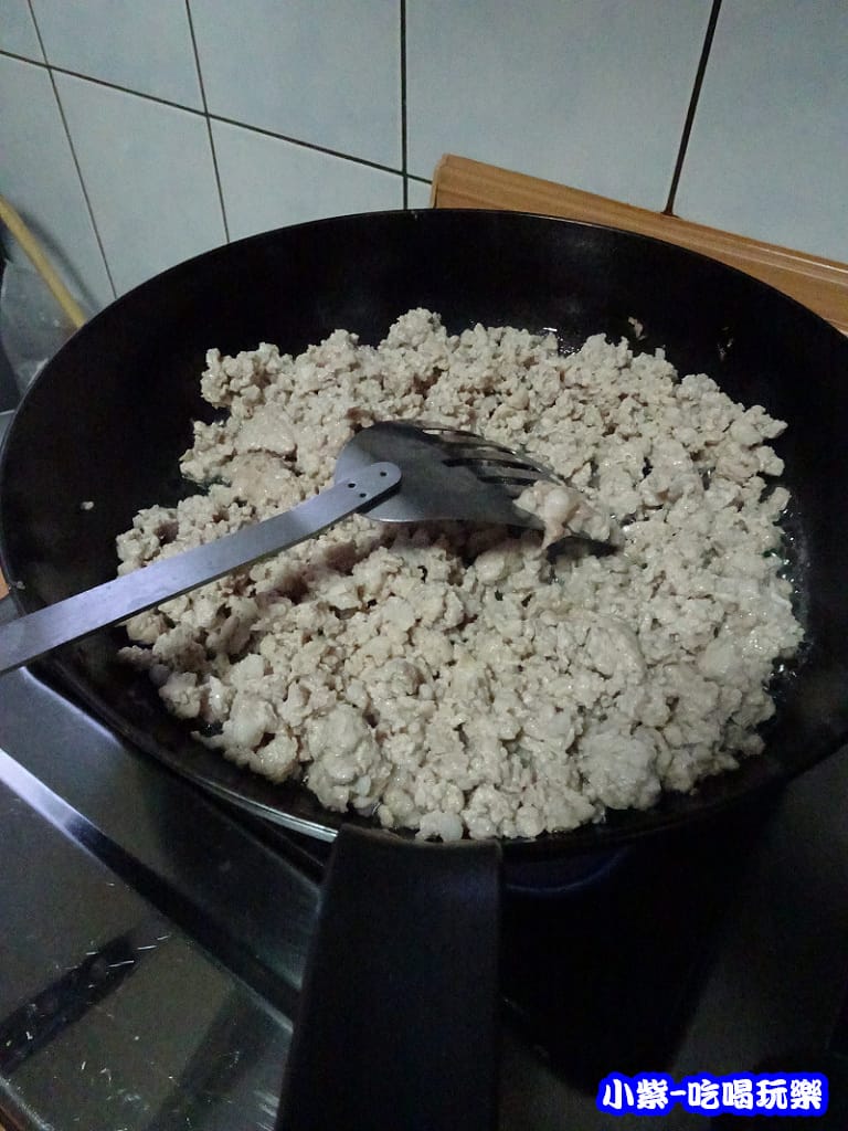 梅干肉燥 (2)0.jpg 梅干肉燥 (2)0.jpg