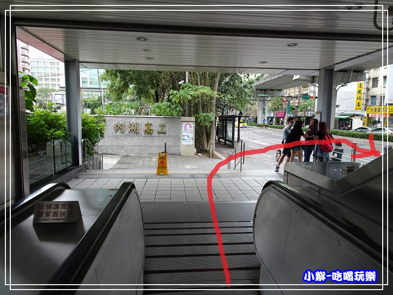 1號線-港墘站2號出口0.jpg