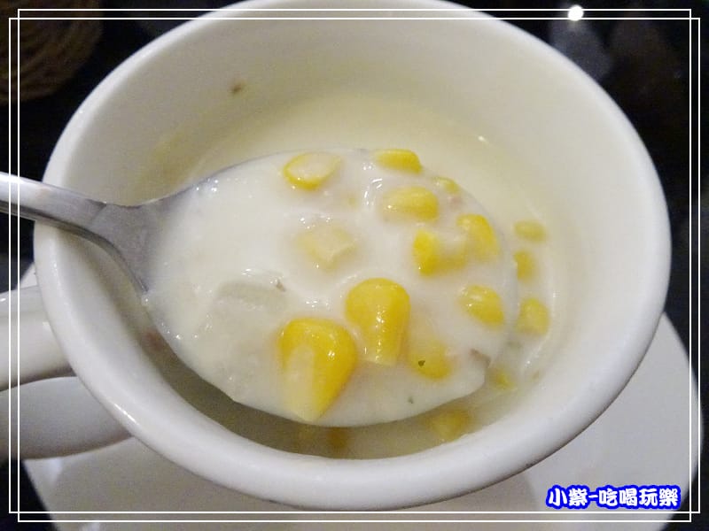 奶油野蕈玉米濃湯 (1)10.jpg 奶油野蕈玉米濃湯 (1)10.jpg