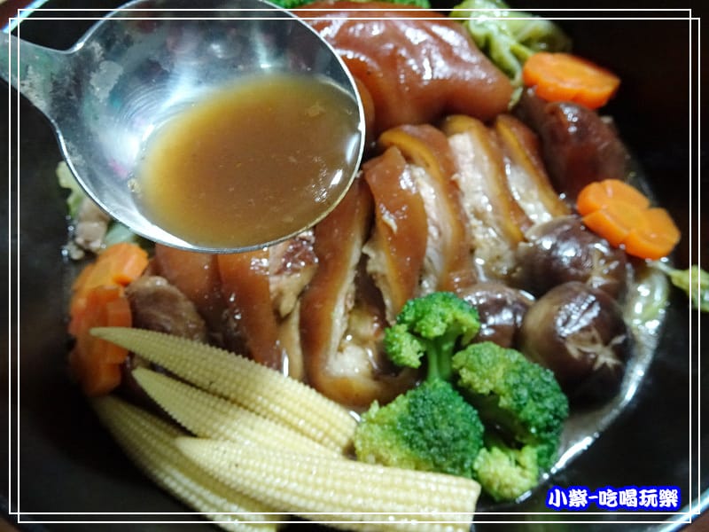 花雕蹄膀 (10)20.jpg 花雕蹄膀 (10)20.jpg