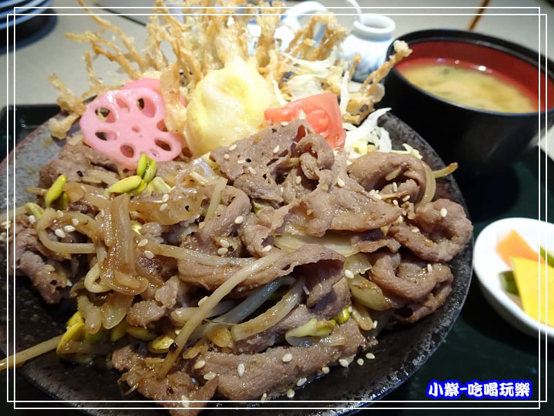 招牌牛燒丼 (4)24.jpg 招牌牛燒丼 (4)24.jpg