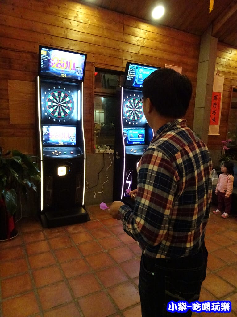 射飛鏢 (13)0.jpg 射飛鏢 (13)0.jpg