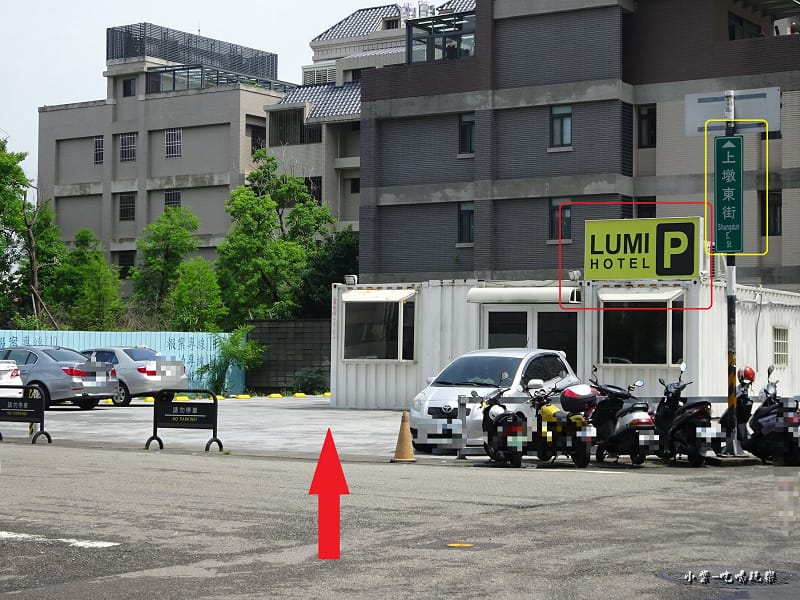 光之旅店戶外停車場 (3).jpg 光之旅店戶外停車場 (3).jpg