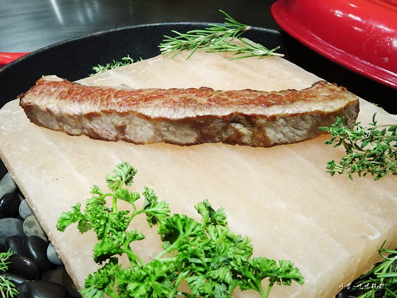 香煎牛小排 (5)76.jpg 香煎牛小排 (5)76.jpg