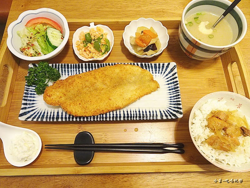 香酥巴沙魚排佐塔塔醬 (2)40.jpg