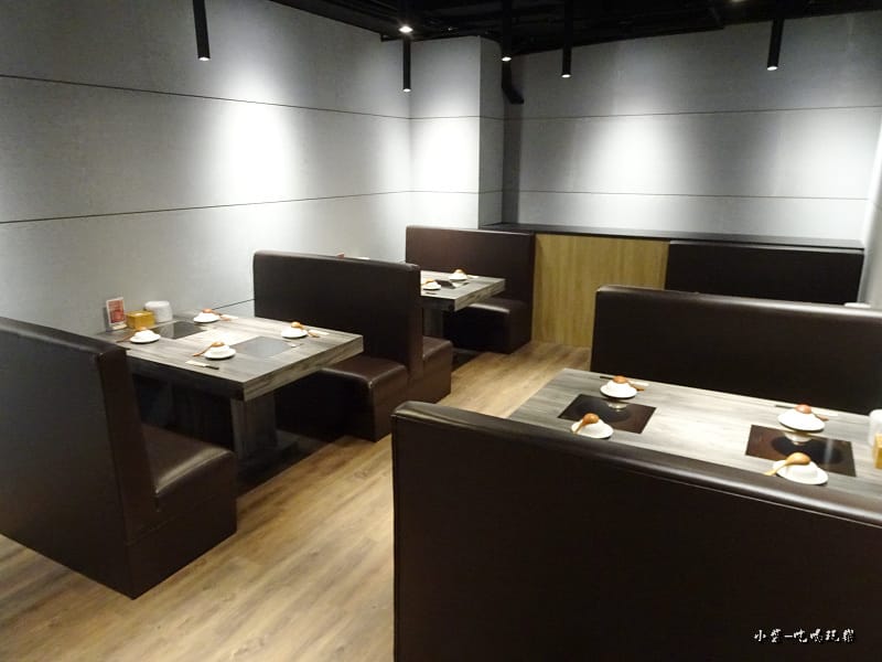 用餐B64.jpg 用餐B64.jpg