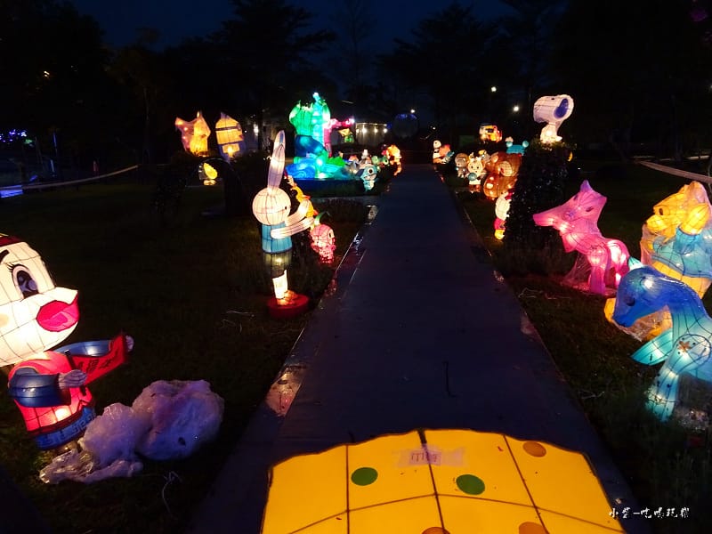 宜蘭賞花燈-員山公園4.jpg 宜蘭賞花燈-員山公園4.jpg
