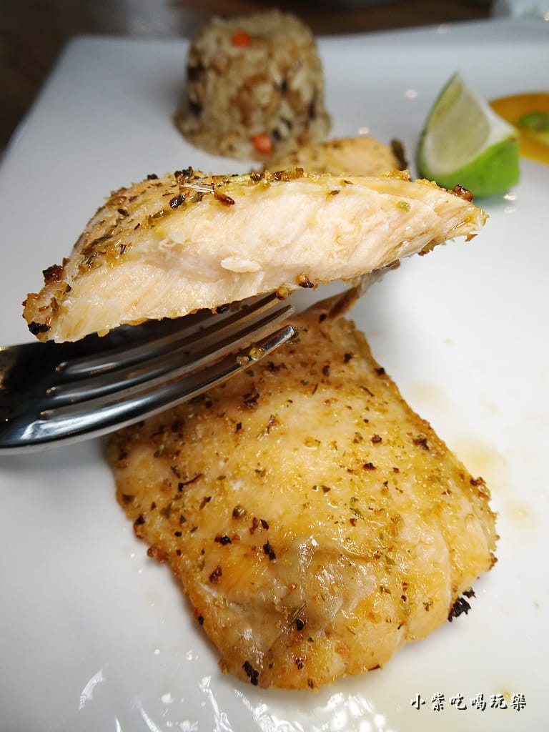 義式香料鮭魚 (1)4.jpg 義式香料鮭魚 (1)4.jpg