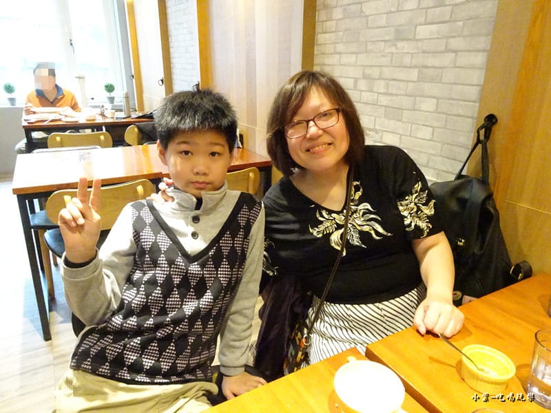 misha caffe x pizzeria (18)3.jpg