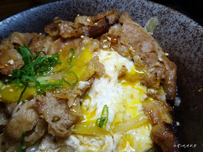直火燒肉丼(牛肉) (1).jpg
