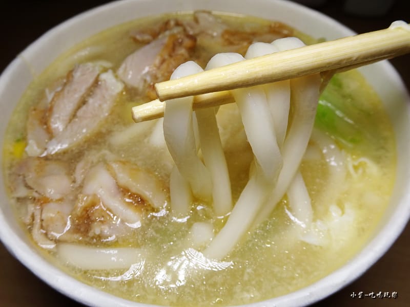 黃金雞腿排麵 (3).jpg 黃金雞腿排麵 (3).jpg
