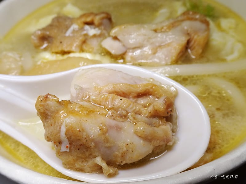 黃金雞腿排麵 (1).jpg 黃金雞腿排麵 (1).jpg