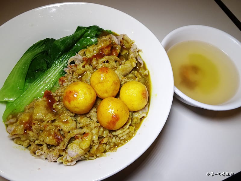 港式咖哩牛肉公仔麵 (3).jpg