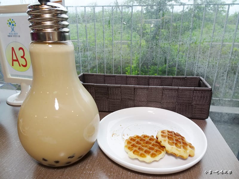 單點燈炮奶茶 (2).jpg 單點燈炮奶茶 (2).jpg