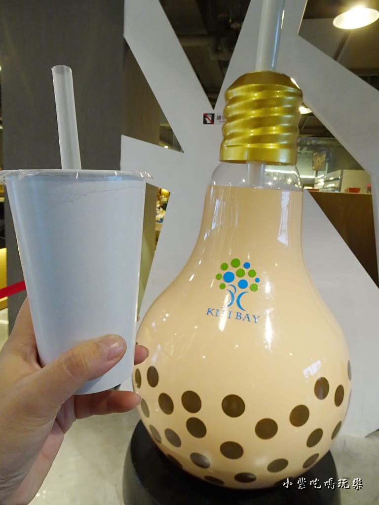 紙杯裝招牌珍奶.jpg 紙杯裝招牌珍奶.jpg