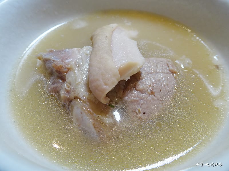 白胡椒松板豬尾肚鍋 (2).jpg 白胡椒松板豬尾肚鍋 (2).jpg