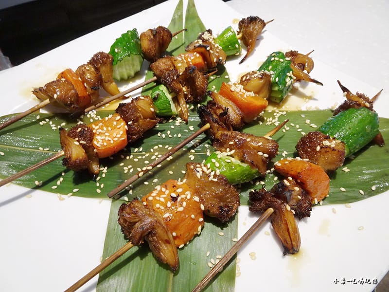 特製日式鮮菇燒烤串.jpg