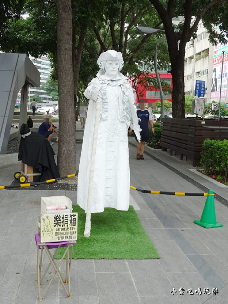 街頭藝人 (2).jpg