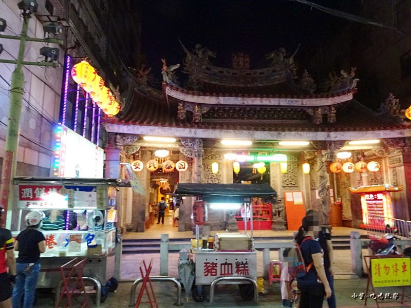 新莊廟口潤餅捲 (7).jpg