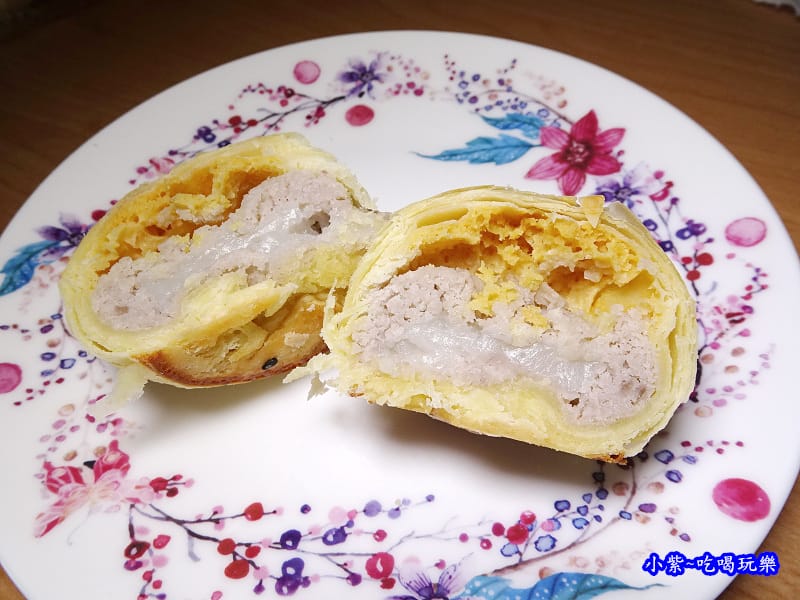 芋頭三Q餅-上美餅行 (1).jpg
