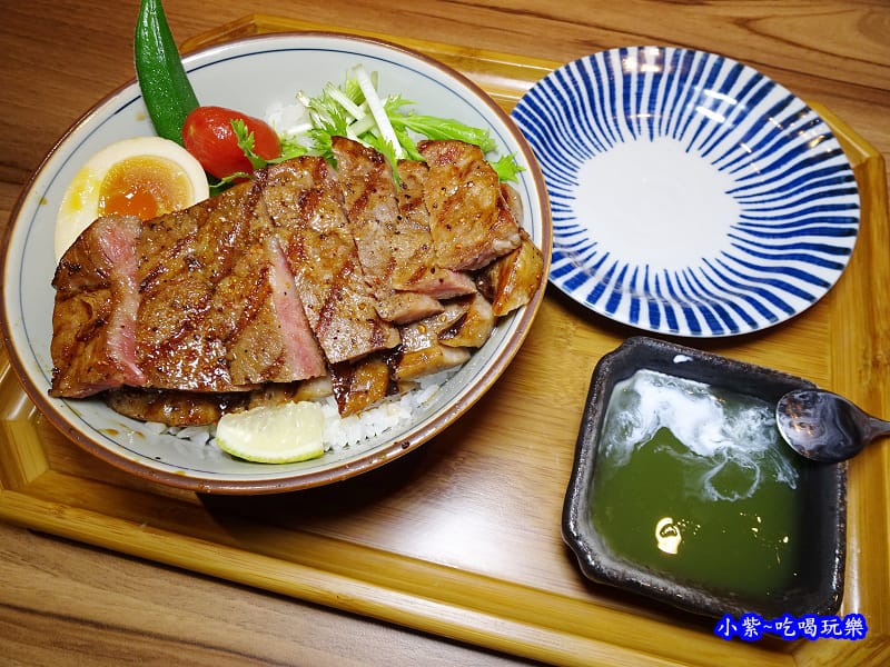 野菜沙朗牛排丼-神田日式串燒食堂 (3).jpg