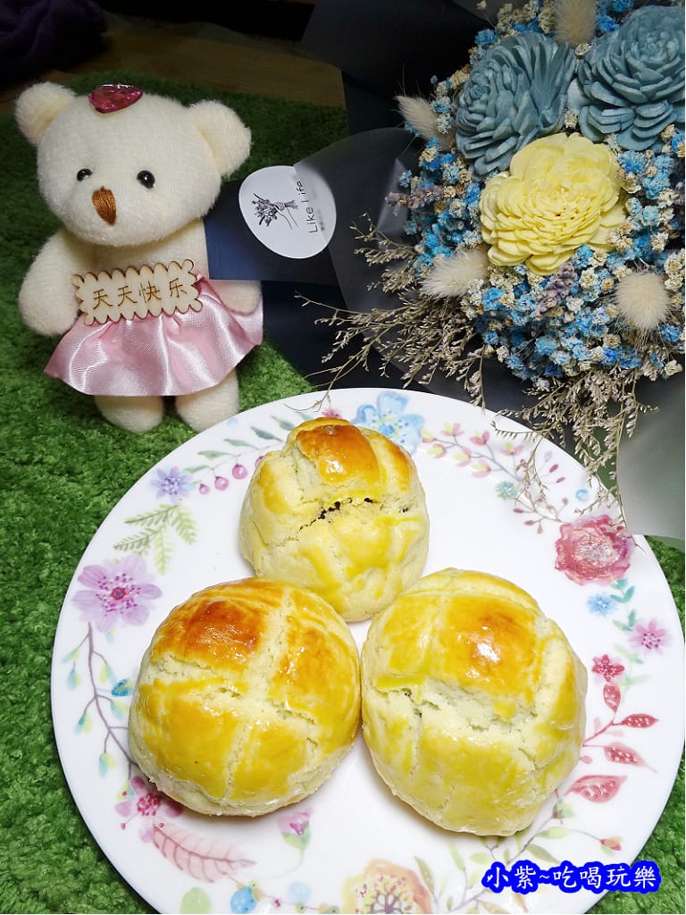 西門麵店-菠蘿蛋黃酥 (2).jpg 西門麵店-菠蘿蛋黃酥 (2).jpg