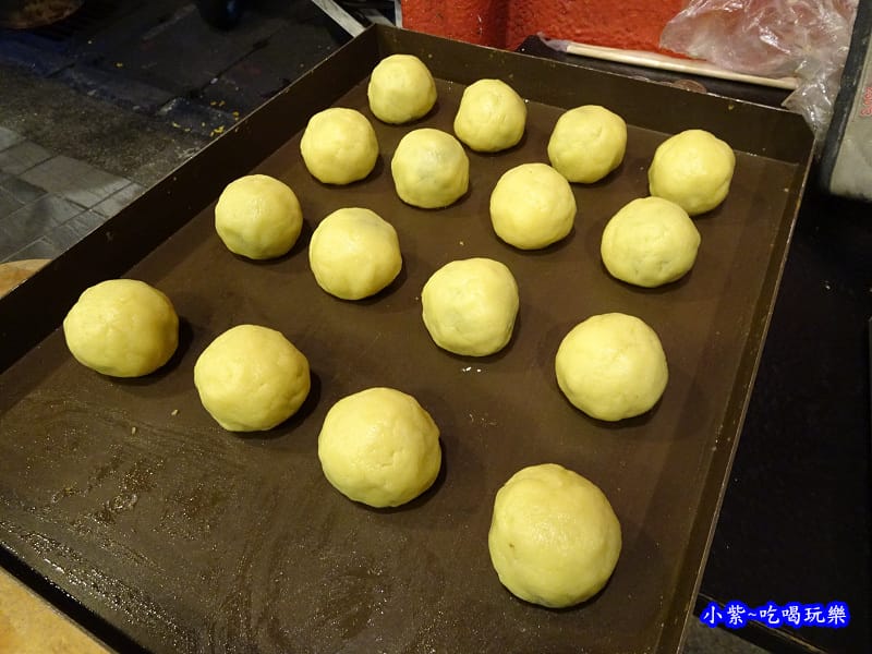西門麵店-菠蘿蛋黃酥 (4).jpg 西門麵店-菠蘿蛋黃酥 (4).jpg