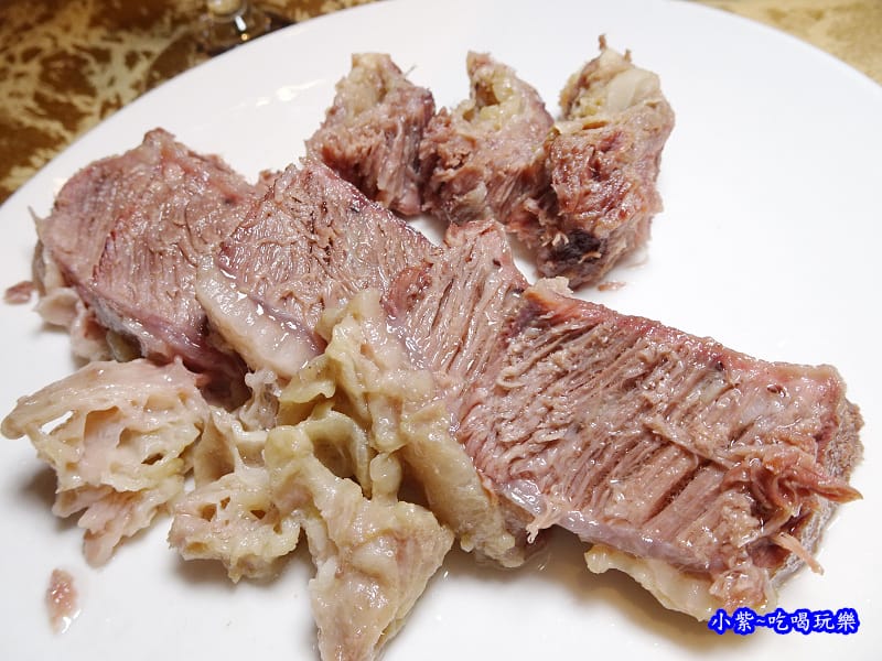 清湯牛小排-天香樓 (1).jpg 清湯牛小排-天香樓 (1).jpg