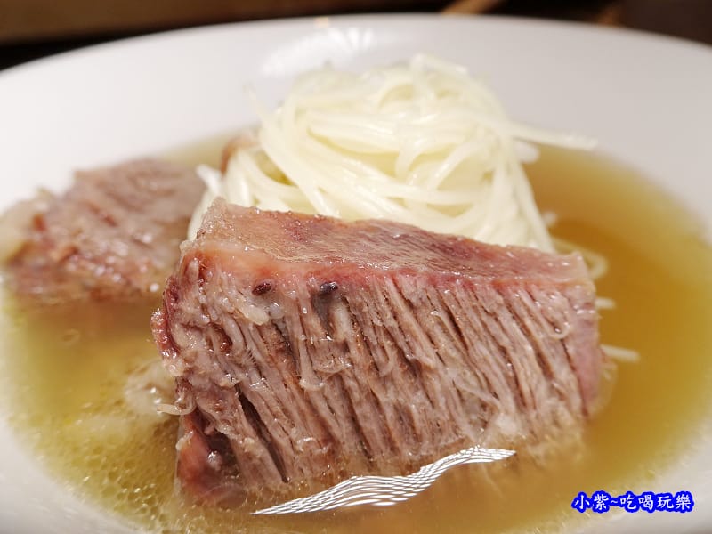清湯牛小排-天香樓 (2).jpg 清湯牛小排-天香樓 (2).jpg