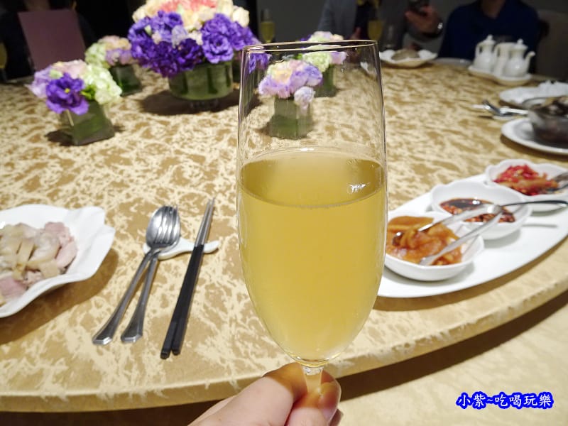 菠蘿香檳 (2).jpg 菠蘿香檳 (2).jpg