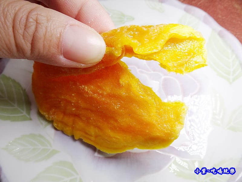小萌果無糖芒果鮮果乾 (1).jpg