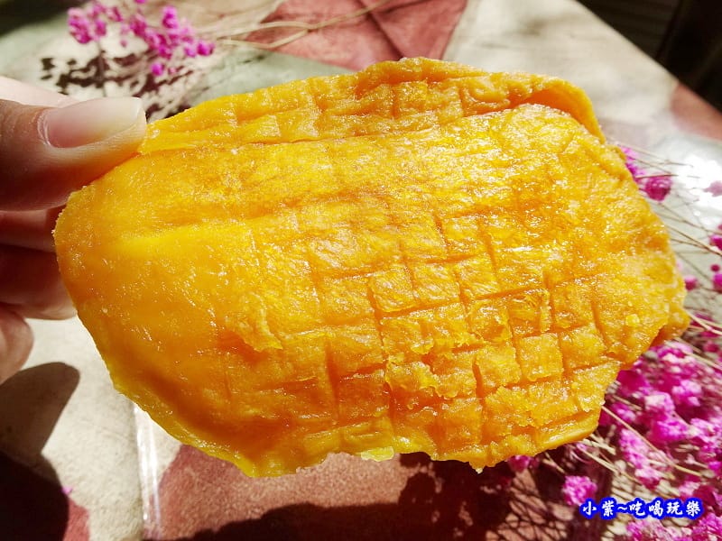 小萌果無糖芒果鮮果乾 (6).jpg