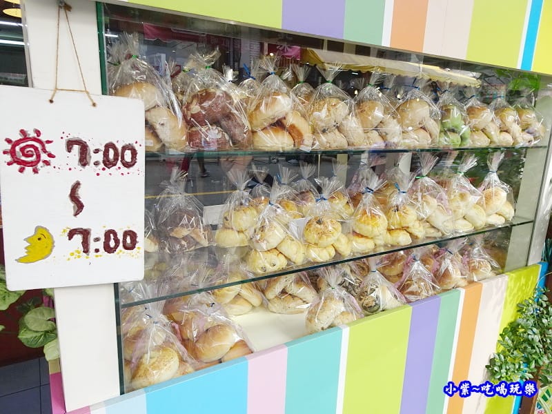 向上市場-李家麵包屋 (1).jpg 向上市場-李家麵包屋 (1).jpg