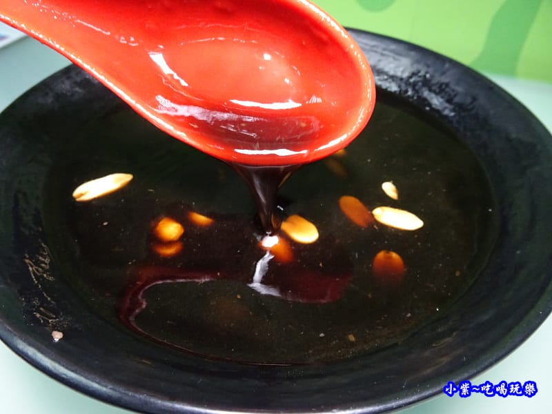 燒仙草-桃仔園榕樹下綿綿冰 (3).jpg 燒仙草-桃仔園榕樹下綿綿冰 (3).jpg