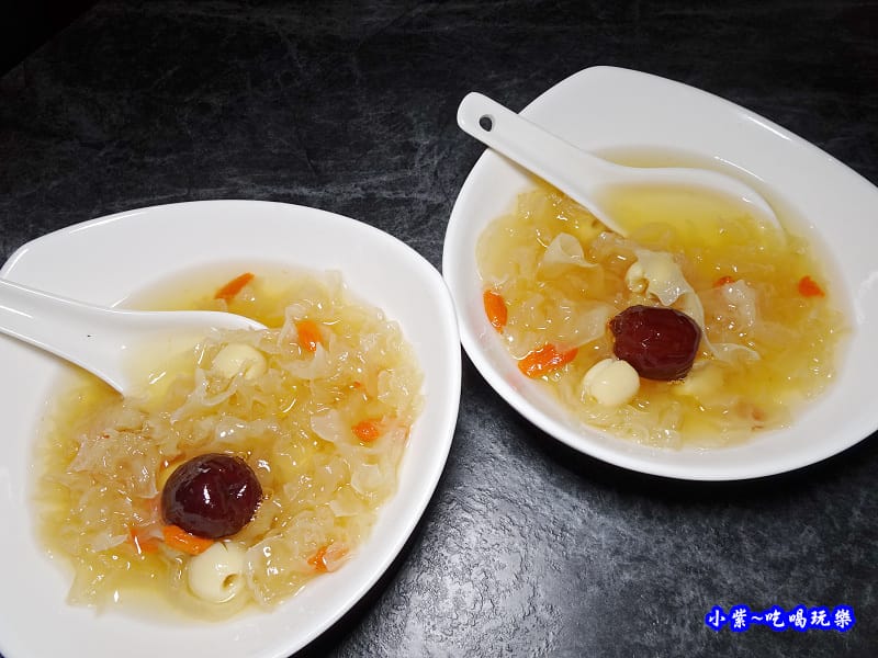 蓹青-雪蛤冰糖蓮子甜品 (2).jpg 蓹青-雪蛤冰糖蓮子甜品 (2).jpg