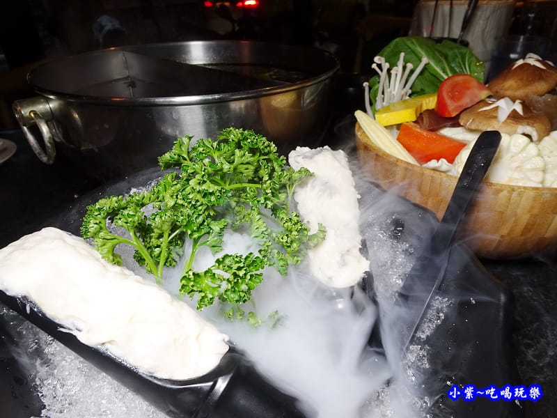 蓹青重慶麻辣鍋物 (11).jpg 蓹青重慶麻辣鍋物 (11).jpg