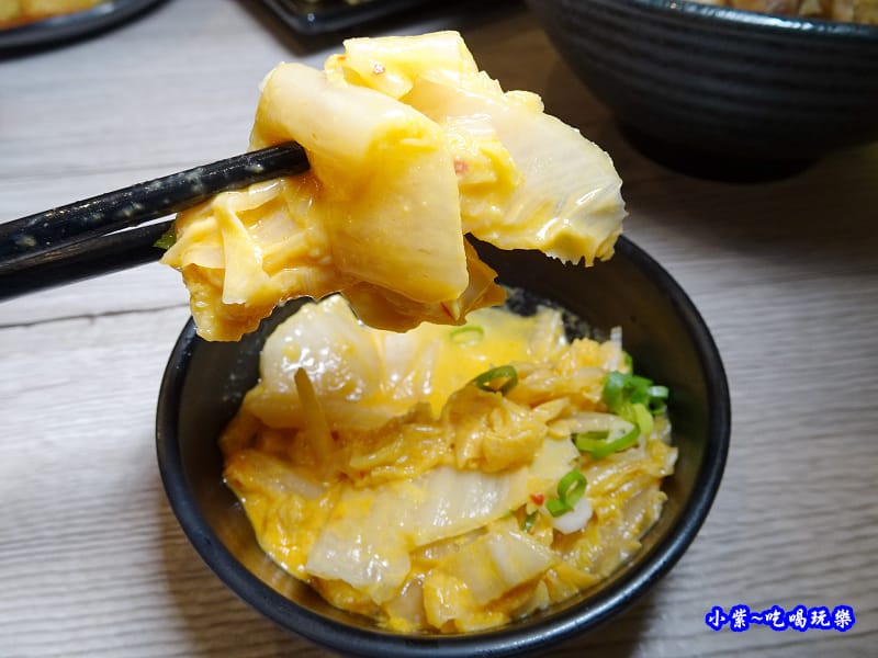 黃金泡菜-山滕丼飯 (1).jpg 黃金泡菜-山滕丼飯 (1).jpg