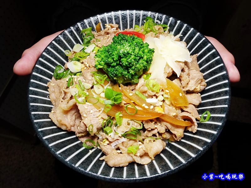 重量級雪花牛丼飯-山滕 (4).jpg 重量級雪花牛丼飯-山滕 (4).jpg