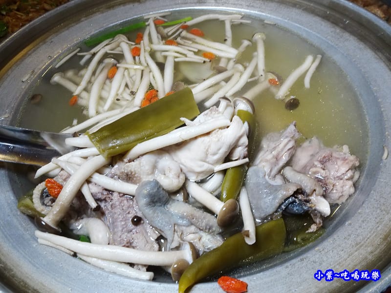 剝皮辣椒雞湯-福良現炒.jpg 剝皮辣椒雞湯-福良現炒.jpg