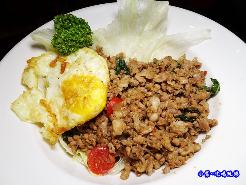泰式打拋豬套餐-長鼻子板橋店 (3).jpg