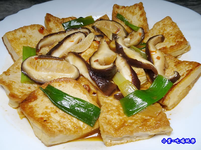 紅燒豆腐燴鮮菇 -小紫 (3).jpg 紅燒豆腐燴鮮菇 -小紫 (3).jpg