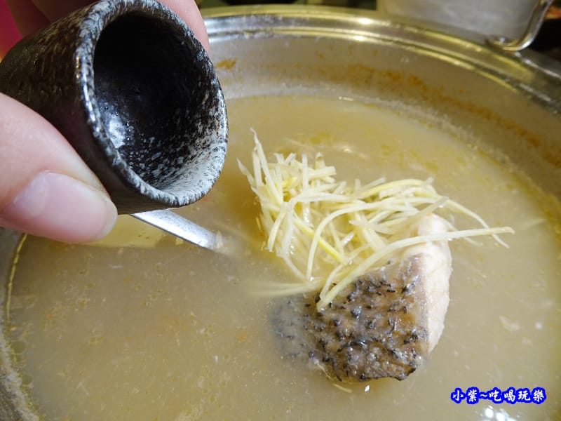 金目鱸魚-大麻鍋物.jpg