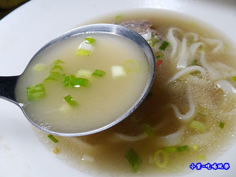 清燉腱心牛肉麵KKLife (2).jpg 清燉腱心牛肉麵KKLife (2).jpg