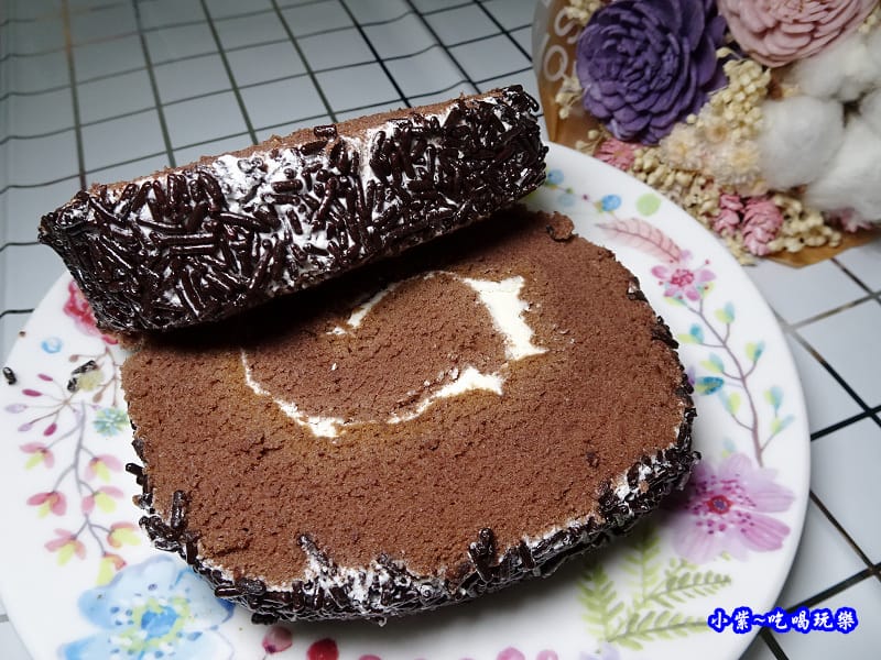 巧克力蛋糕捲-老食說 (3).jpg 巧克力蛋糕捲-老食說 (3).jpg
