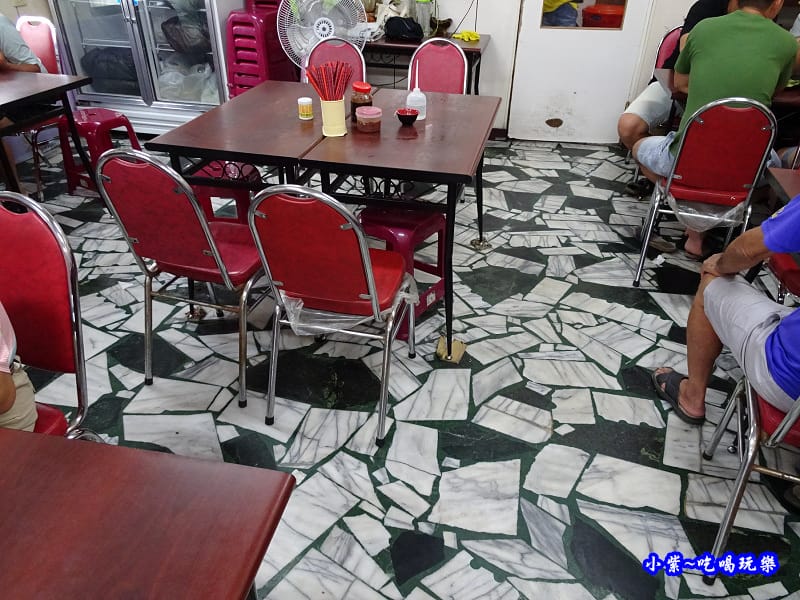 台南順德牛肉店 (12).jpg